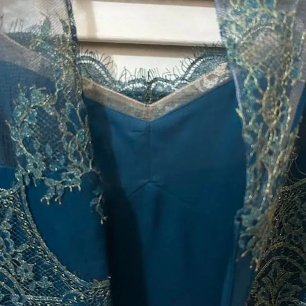 Incredible Marchesa Notte Sheath Eyelash Teal Lace Cocktail Dress - Picture 8 of 14